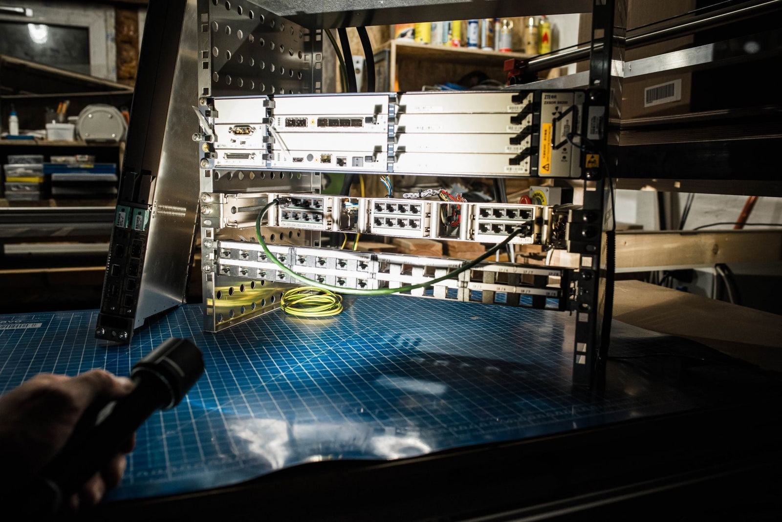 Ledlenser P7R Tactical Police Security Rechargeable Torch Flashlight Tactical Gear