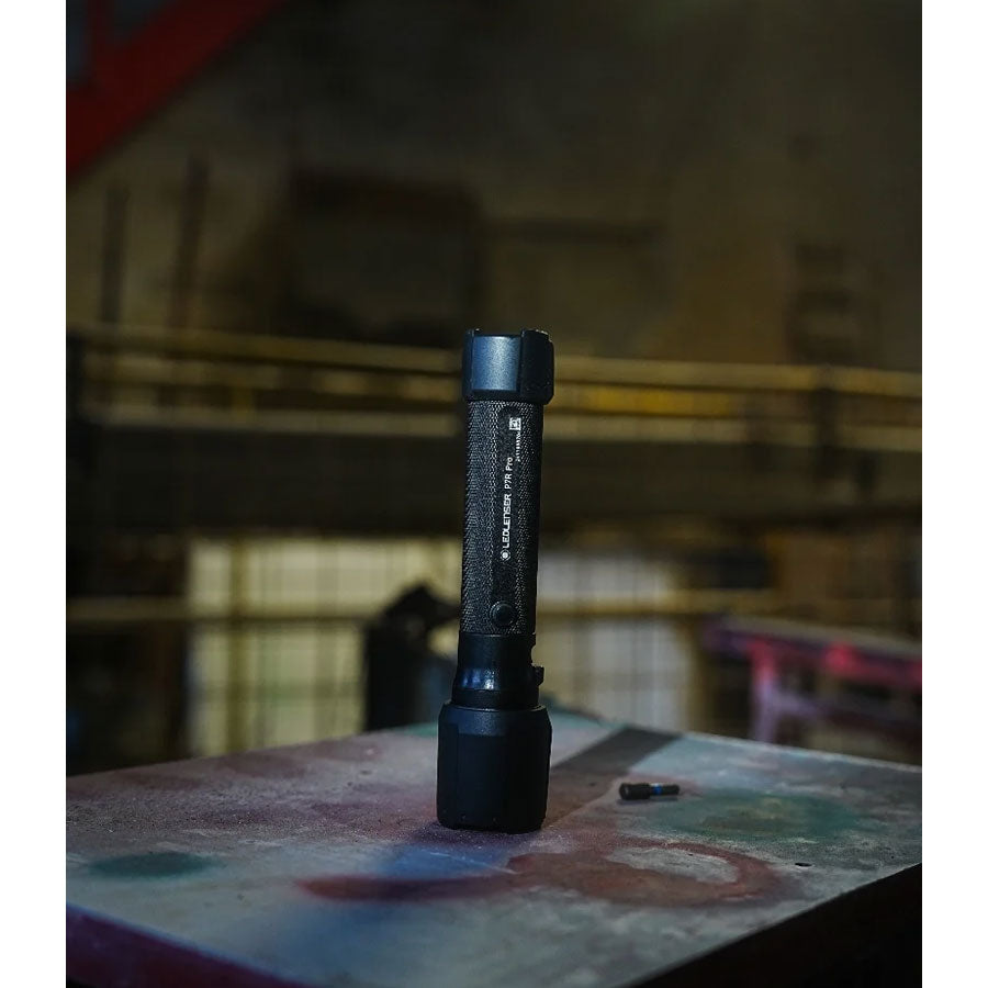 Ledlenser P7R Pro Torch