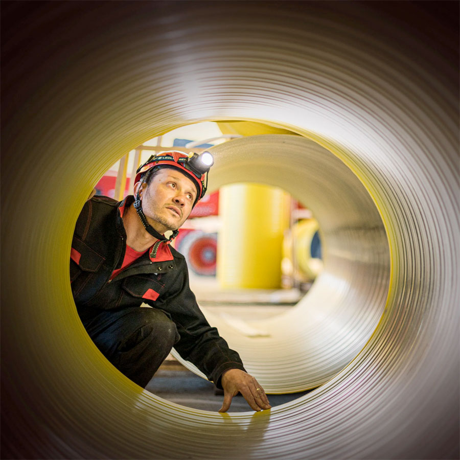 Ledlenser H15R Work 2500 Lumens Rechargeable Rugged IP67 90 CRI Stepless Light Dimmer Headlamp