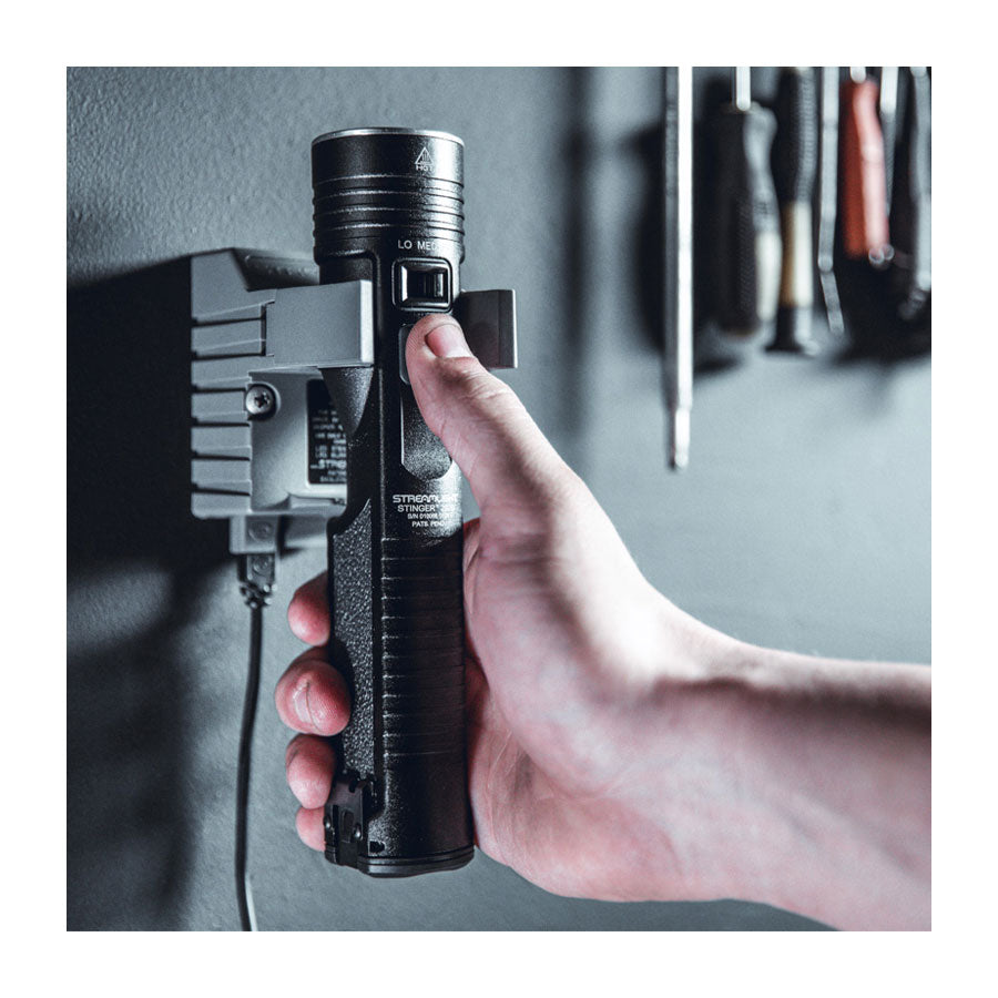 Streamlight Stinger 2020 2000-Lumen Duty Flashlight | Tactical Gear Australia Tactical Gear