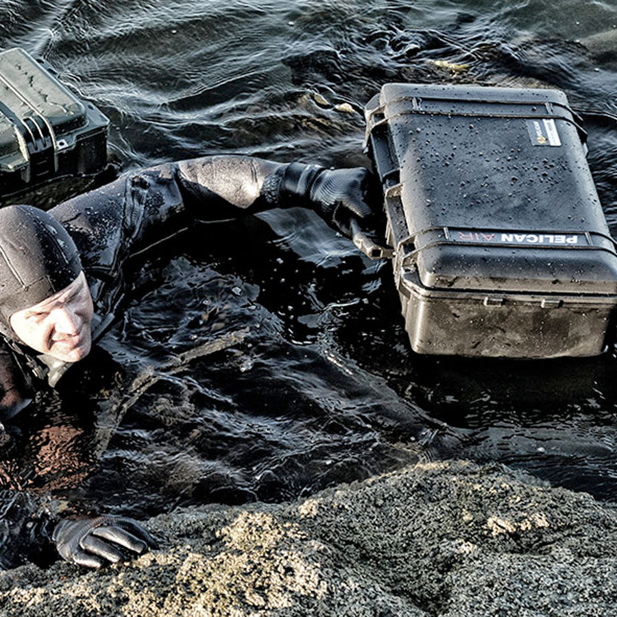 Pelican 1555 Air Case