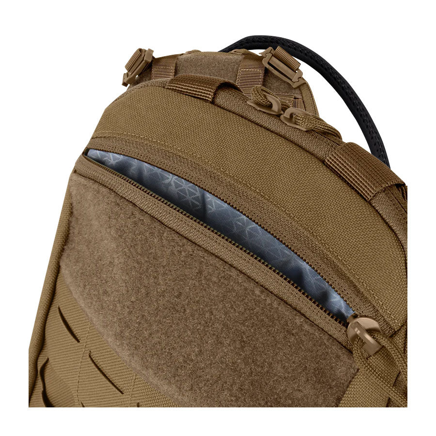 Condor LCS Tidepool Hydration Carrier Coyote Brown