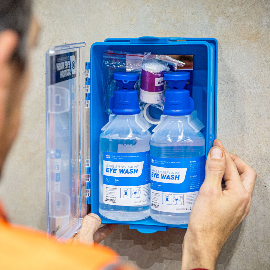 Warrior Medical FastAid Focus Emergency Eye Wash Station