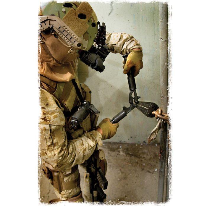 Blackhawk Dynamic Entry Mini BoltMaster Bolt Cutters Blackhawk Tactical Gear Supplier Tactical Distributors Australia