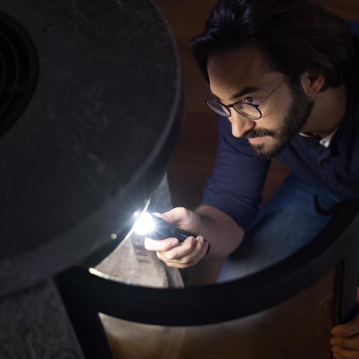 Ledlenser P7R Tactical Police Security Rechargeable Torch Flashlight Tactical Gear