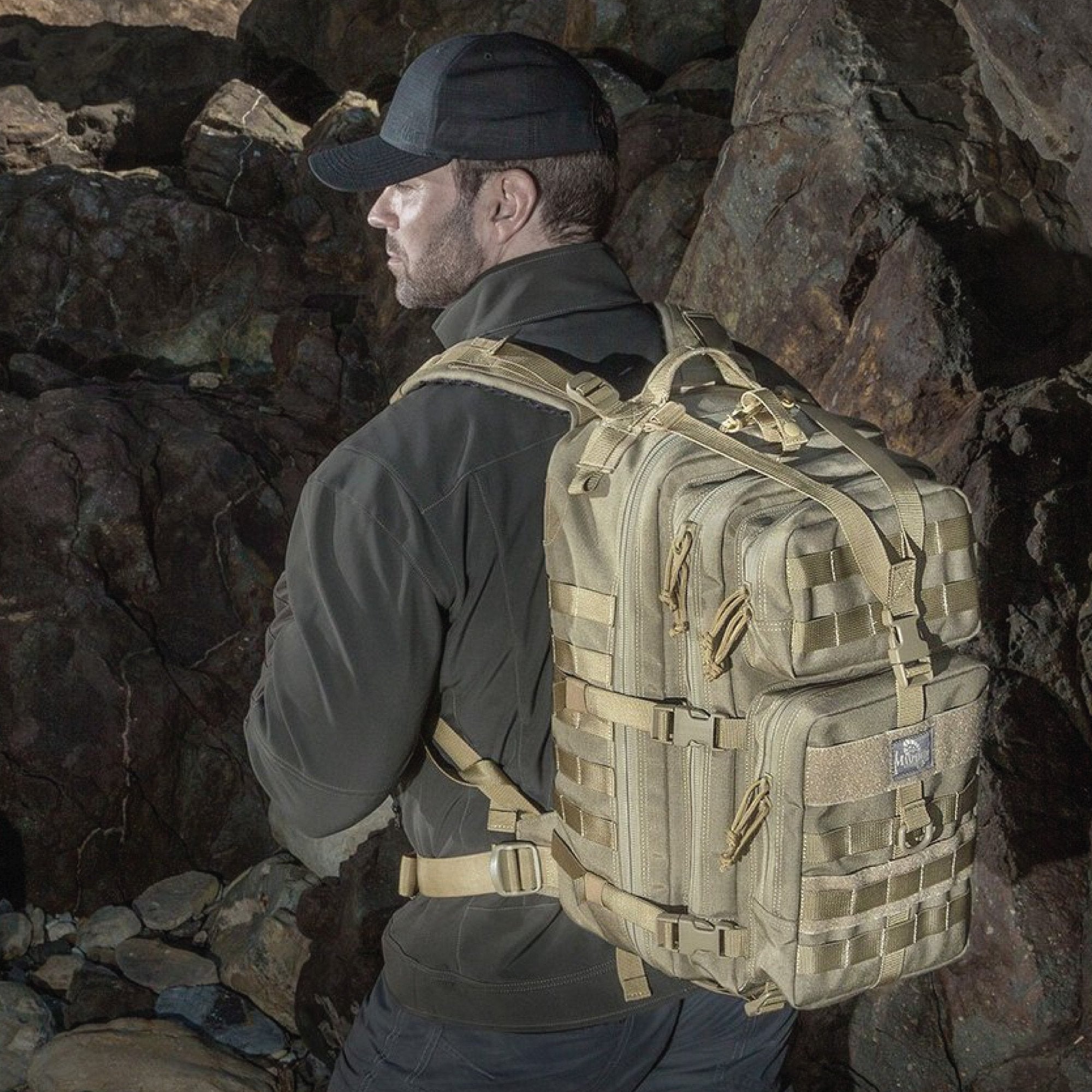 Maxpedition falcon hotsell