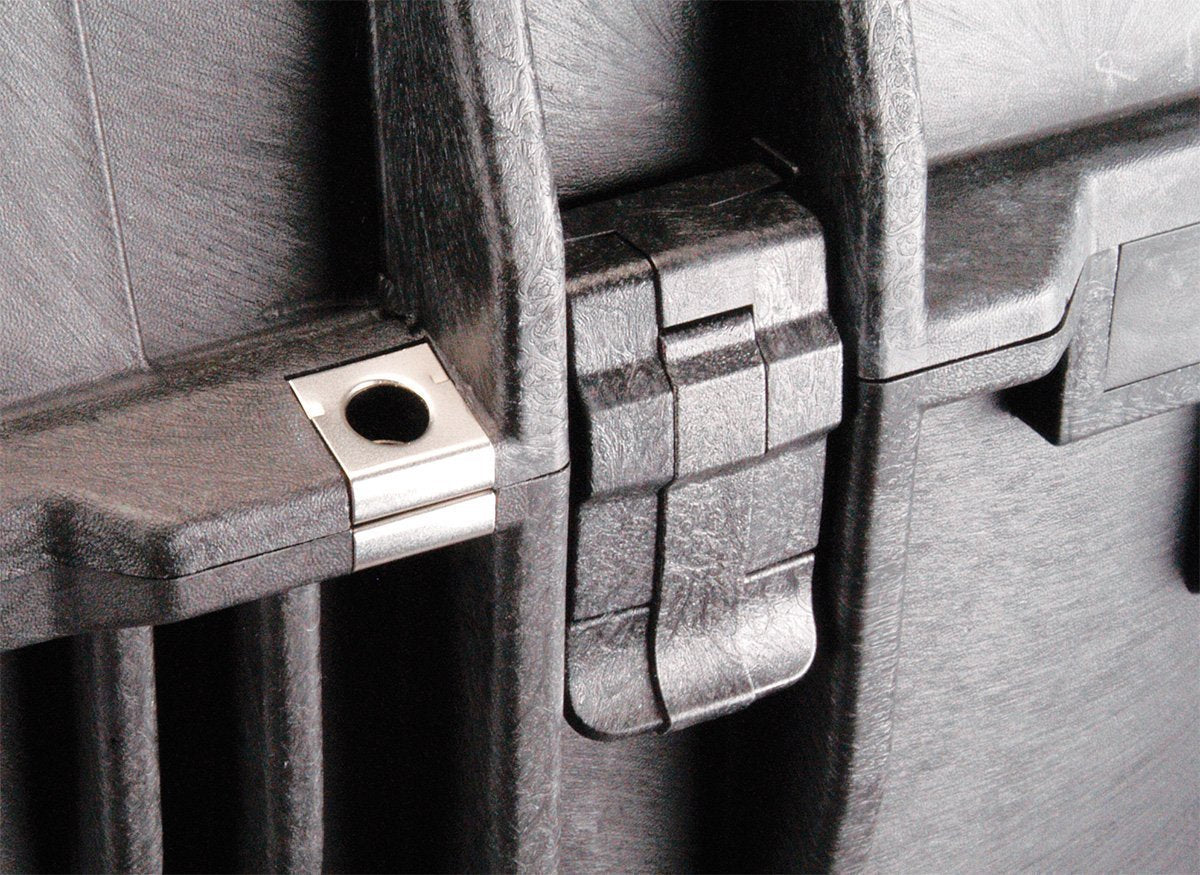 Pelican 0500 Protector Transport Case Black Protective Cases Pelican Products Tactical Gear Supplier Tactical Distributors Australia