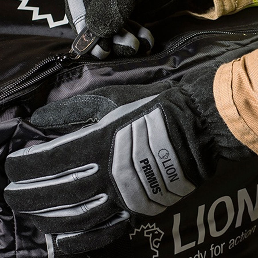 Lion Essentials PRIMUS Glove