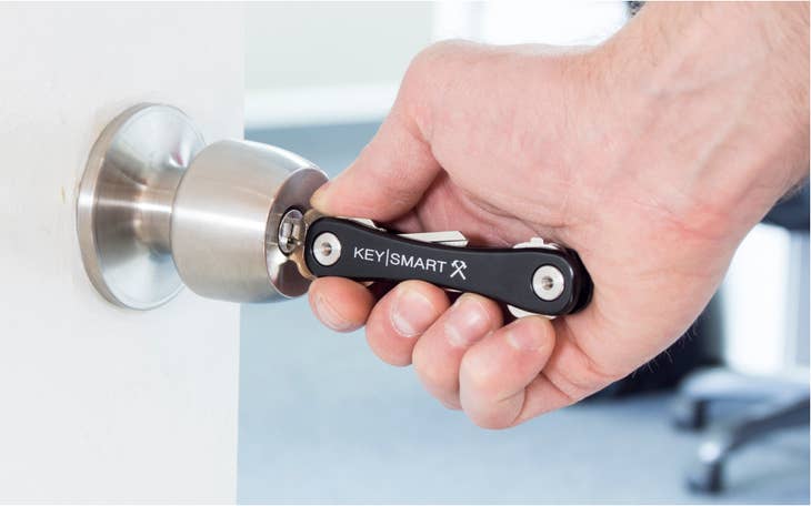 KeySmart Rugged with Belt Clip Aluminum Holds 14 Keys Black Tactical Gear Australia Supplier Distributor Dealer